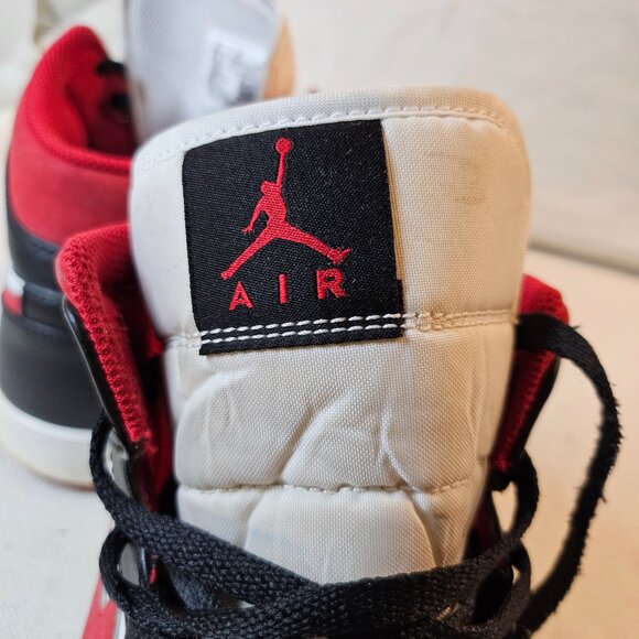 Nike Air Jordan 1 Mid Gym Red Black White 554724-122 - Size 11 - Picture 6 of 9